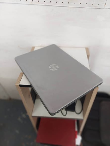 Hp 255 g8 AMD Radeon p photo 3