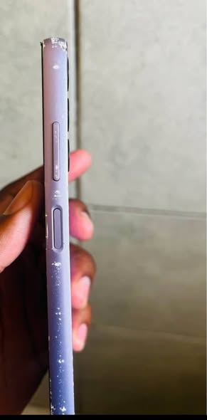 Samsung A05s photo 1
