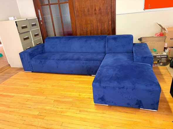 Sofa photo 1