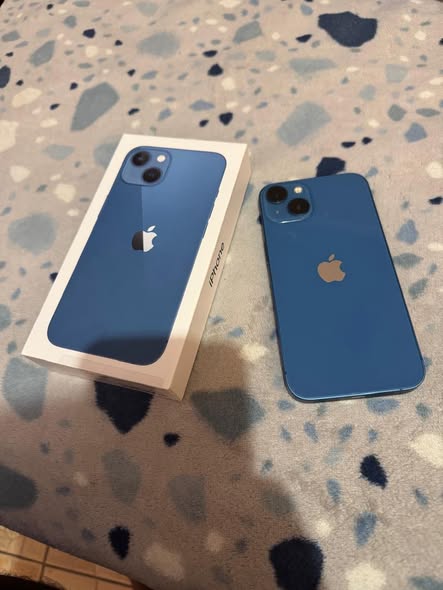 IPhone 13 photo 2