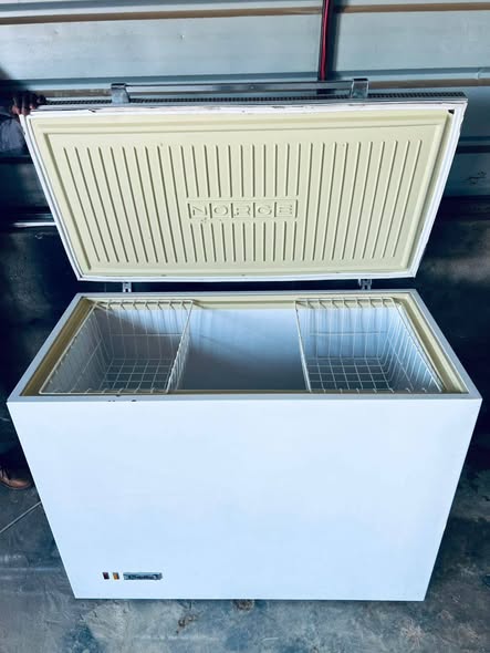 Deep freezer photo 3