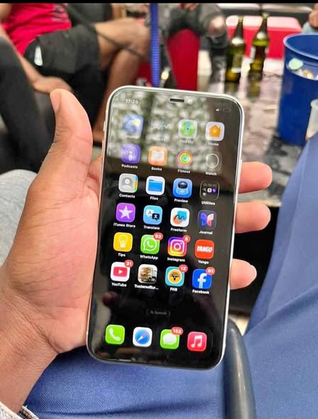 Iphone 11 photo 1