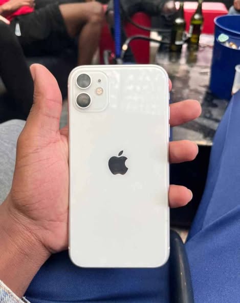 Iphone 11 photo 2