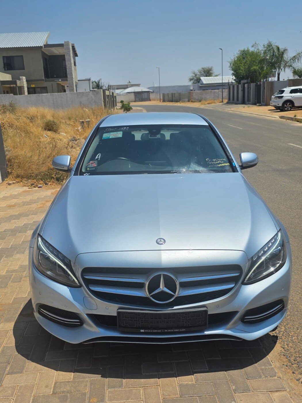 2015 Mercedes Benz C180 photo 1