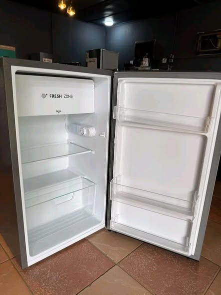 Mini Fridges photo 2