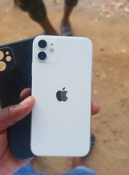 IPhone 11 photo 5