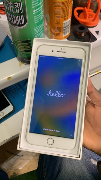 iPhone 8 Plus 64 fb photo 1
