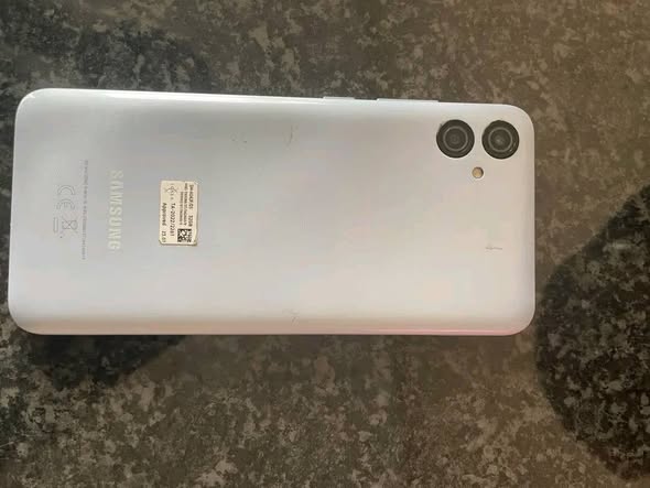 Samsung A04e photo 3