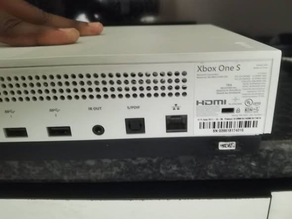 Xbox oneS photo 3
