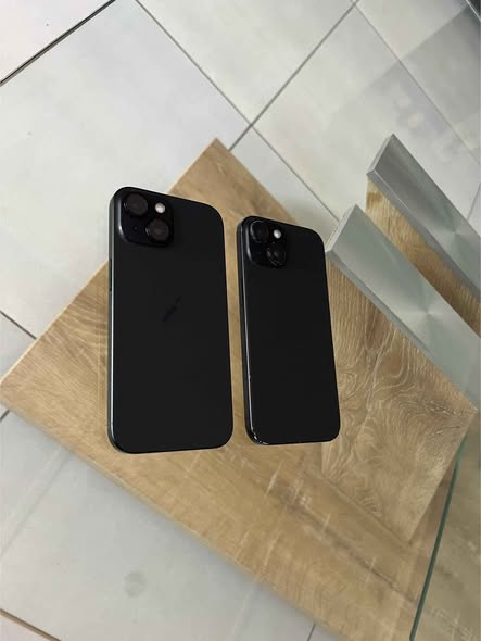 2X IPHONE 15 128GB photo 1