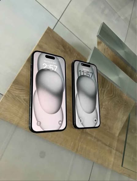 2X IPHONE 15 128GB photo 2