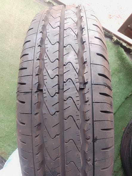 Tyres photo 3