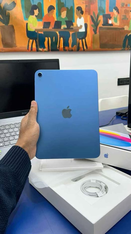 iPad A16 , 11 inch photo 1