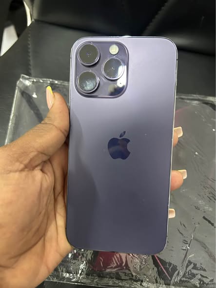 iPhone 14 Pro Max photo 2