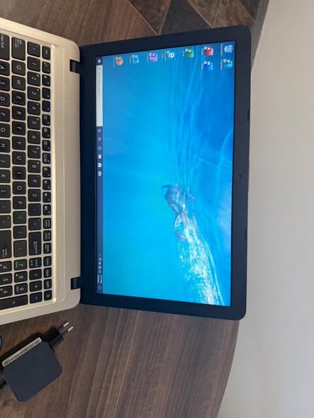 Asus i3 Pro Laptop photo 5