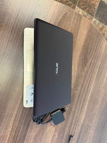 Asus i3 Pro Laptop photo 4