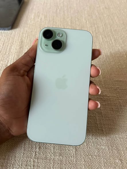 IPHONE 15 128gb photo 1