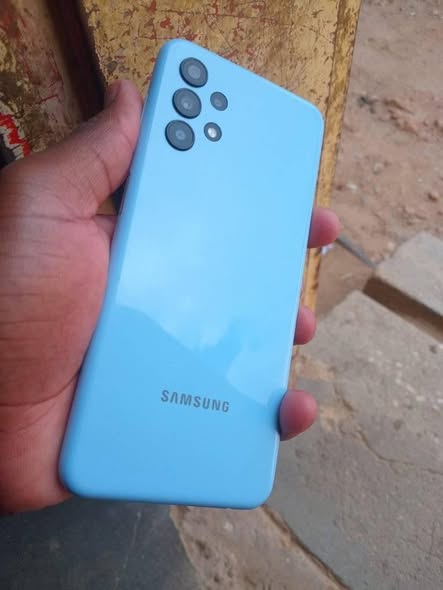 Samsung A13 photo 3