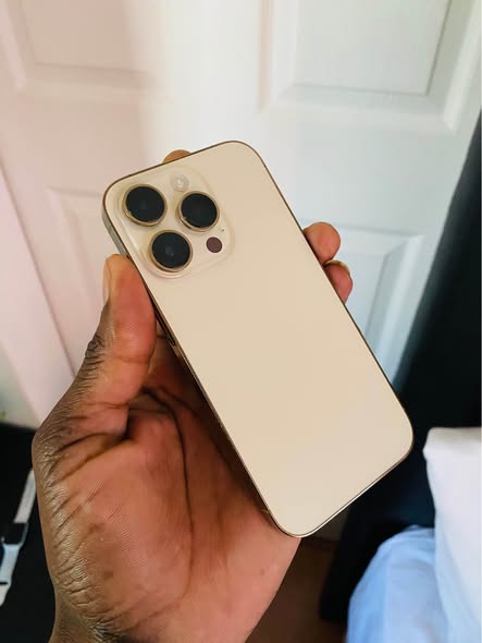 iPhone 14 Pro photo 4