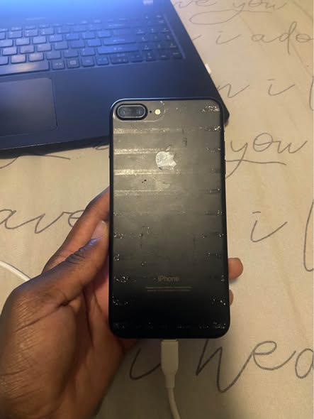iPhone 7plus 128gb photo 2