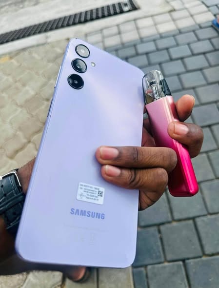 Samsung A05s photo 1