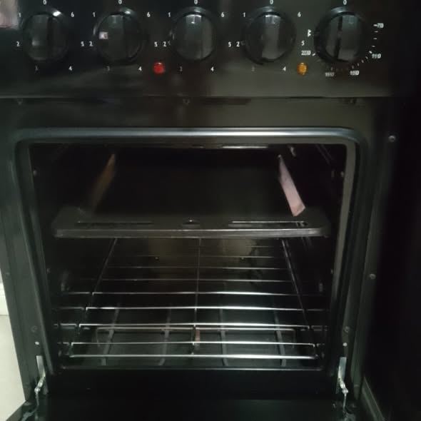 4 Plate Stove photo 2