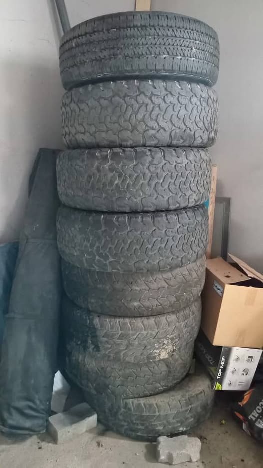 Second hand size 17 tires photo 1
