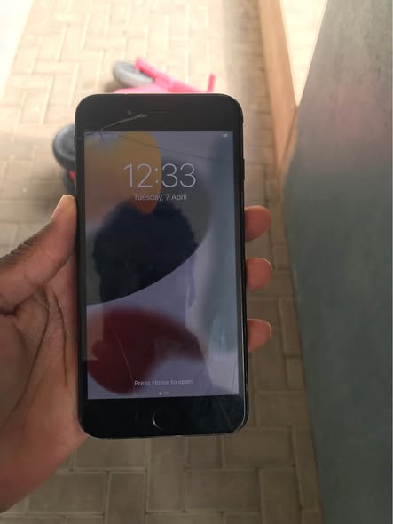 iPhone 7 plus 128gb photo 1