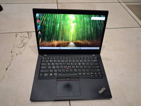 Lenovo Think Pad photo 1