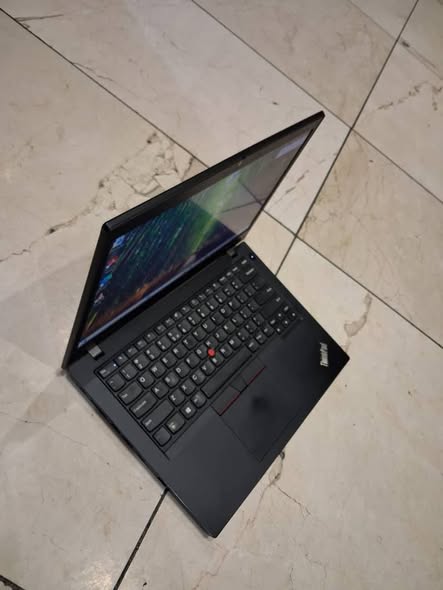 Lenovo Think Pad photo 2