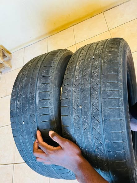 215/60R17 photo 3