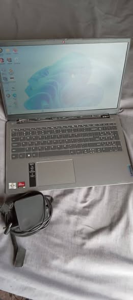 Lenovo ideapad photo 1