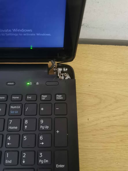 Sony touch laptops photo 3