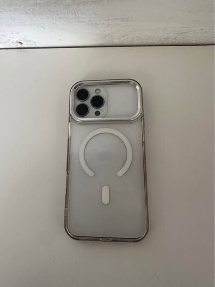 iPhone 13 Pro Max photo 1