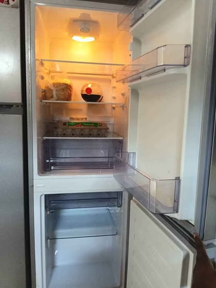 Defy fridges photo 2