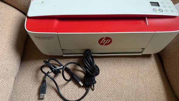 HP DeskJet  printer photo 4