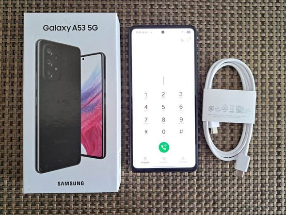 Samsung Galaxy A53 5G photo 1