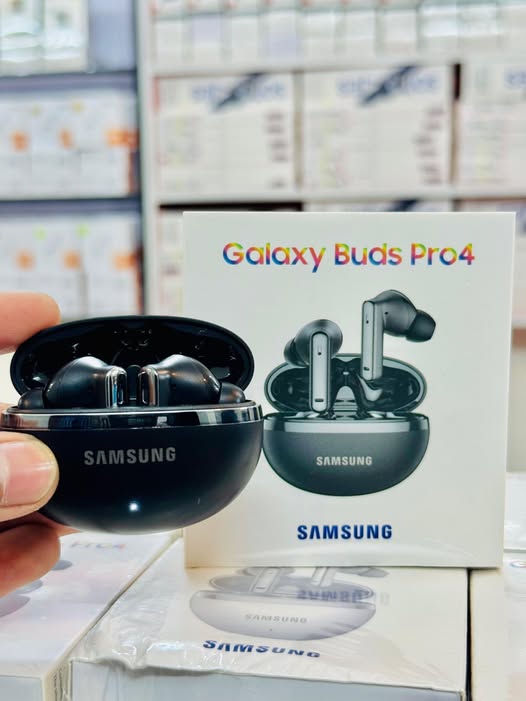 Samsung Galaxy buds 4 PRO photo 1