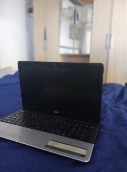 Acer photo 4
