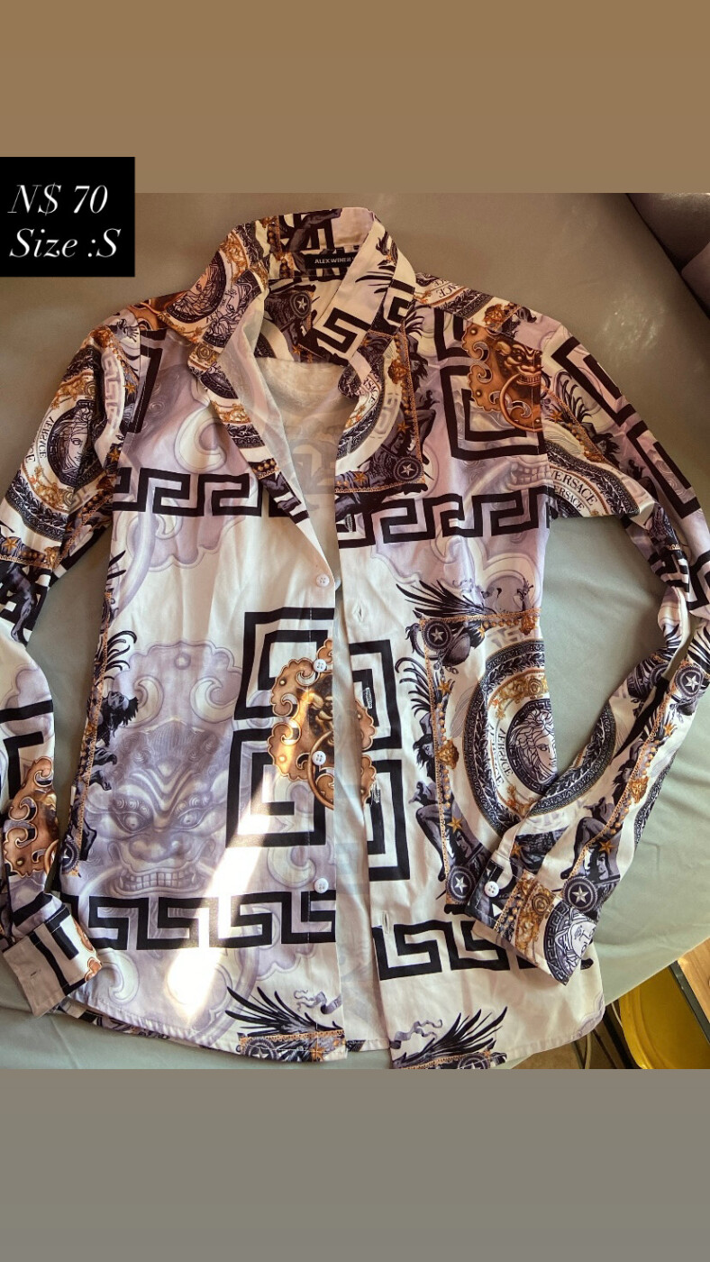 PreLoved  clothes photo 1
