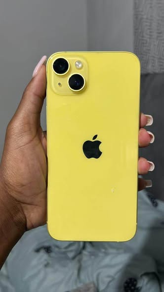 iPhone 14 Plus photo 2