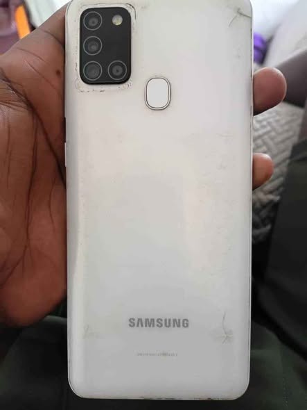 Samsung A21s photo 2