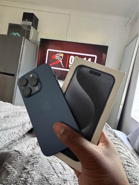 iPhone 15 pro photo 2
