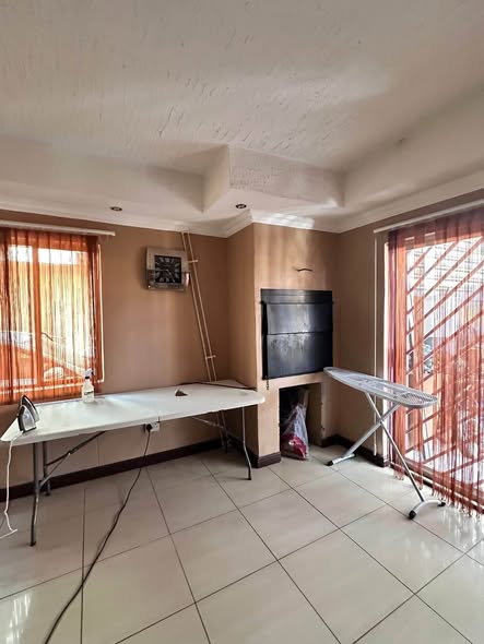 Home for sale photo 5