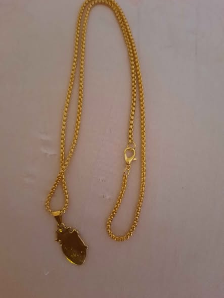 Heart necklace photo 2