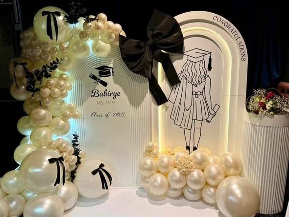 Graduation decoration photo 2