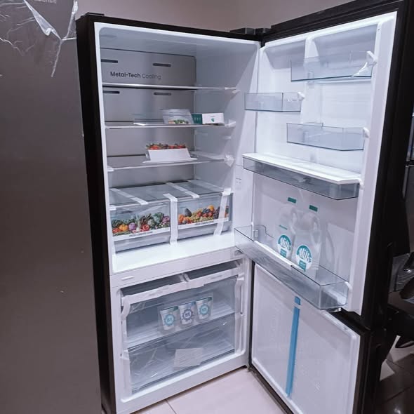 Fridge photo 2