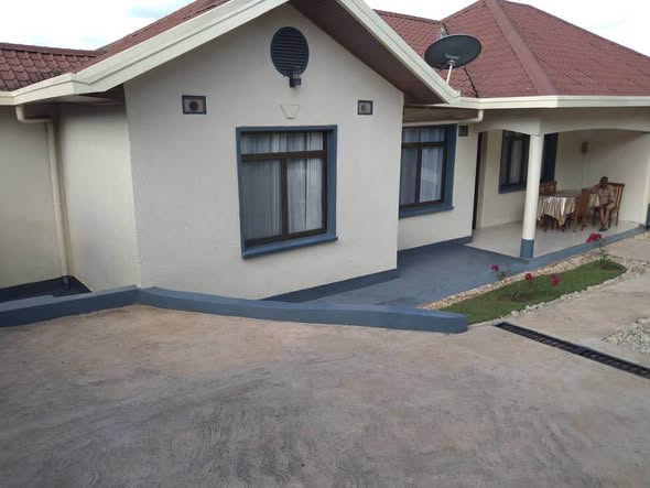 House for rent photo 1