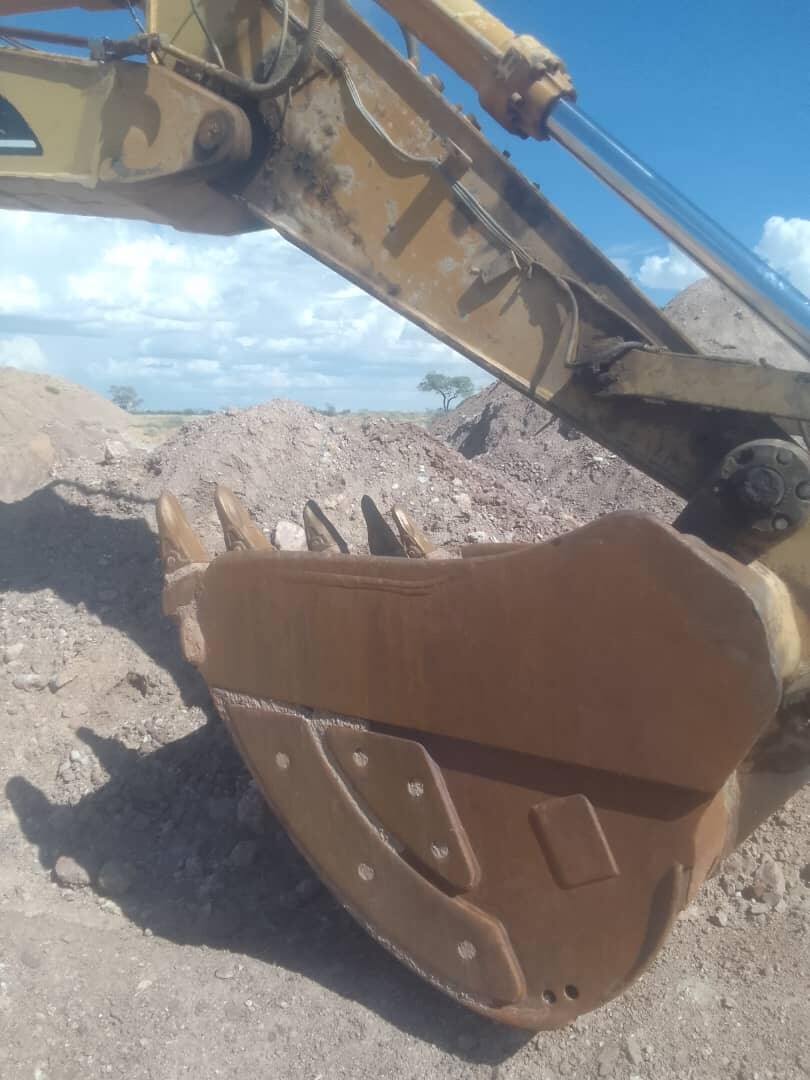 CAT 325C LME photo 3