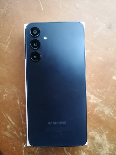 Samsung Galaxy A16 photo 1